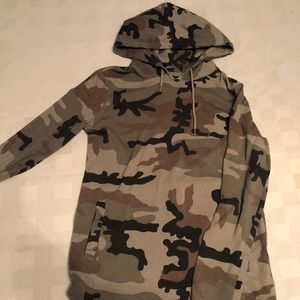 Camo pacsun hoodie/jacket